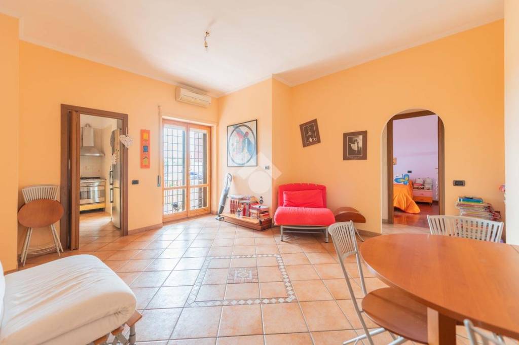 appartamento in vendita a Roma in zona Torrevecchia