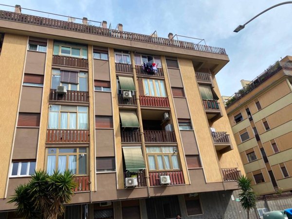 appartamento in vendita a Roma in zona Ostia