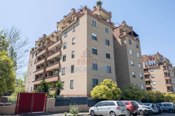appartamento in vendita a Roma in zona Torrino