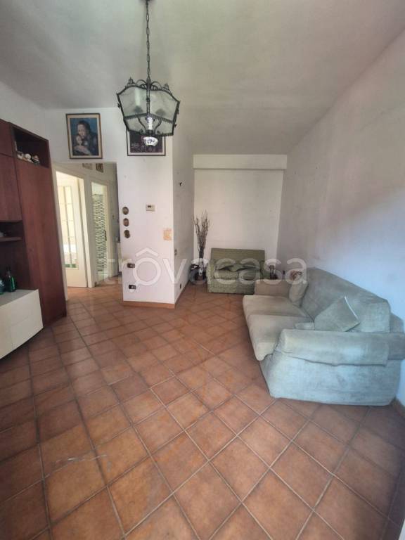 appartamento in vendita a Roma in zona Tomba di Nerone