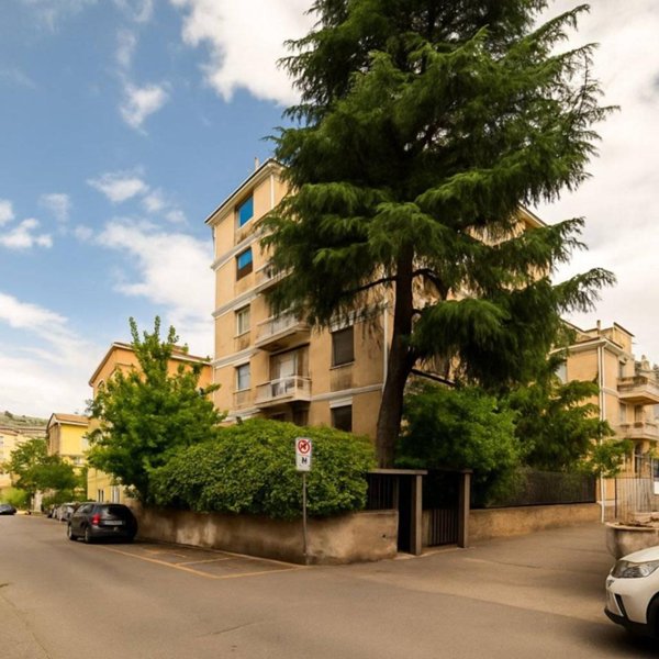 appartamento in vendita a Roma in zona Gianicolense