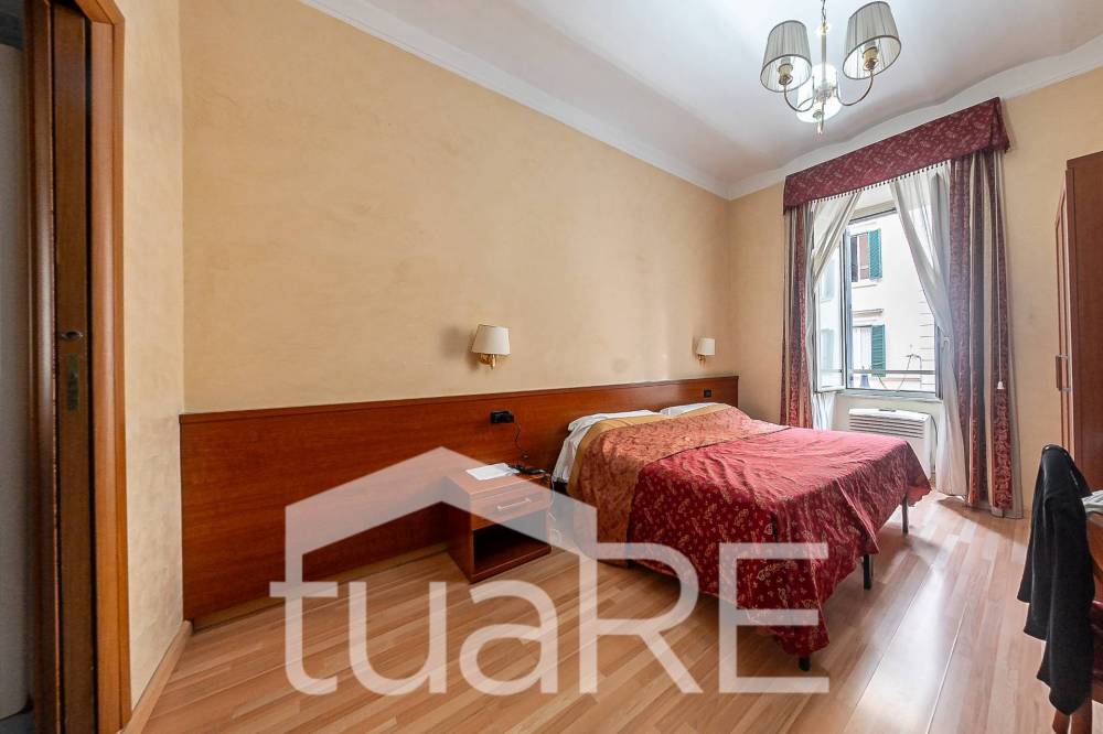 appartamento in vendita a Roma in zona Castro Pretorio