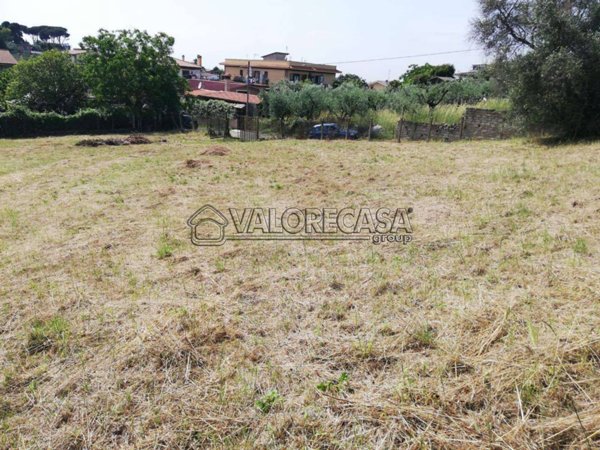 terreno agricolo in vendita a Roma in zona Finocchio