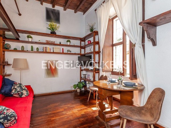 appartamento in vendita a Roma in zona Trastevere