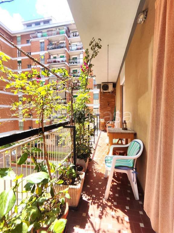 appartamento in vendita a Roma in zona Gianicolense