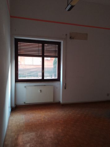 appartamento in vendita a Roma in zona Appio Claudio