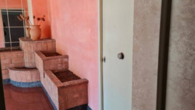 casa indipendente in vendita a Roma in zona Collatino