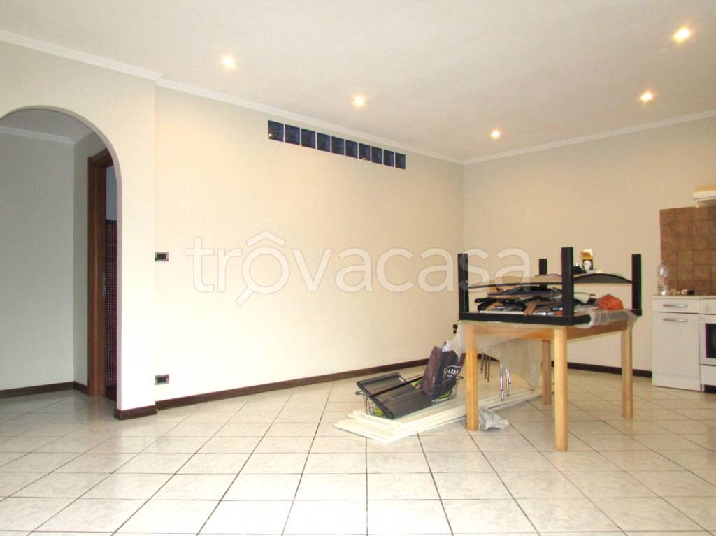 appartamento in vendita a Roma in zona Tor di Quinto