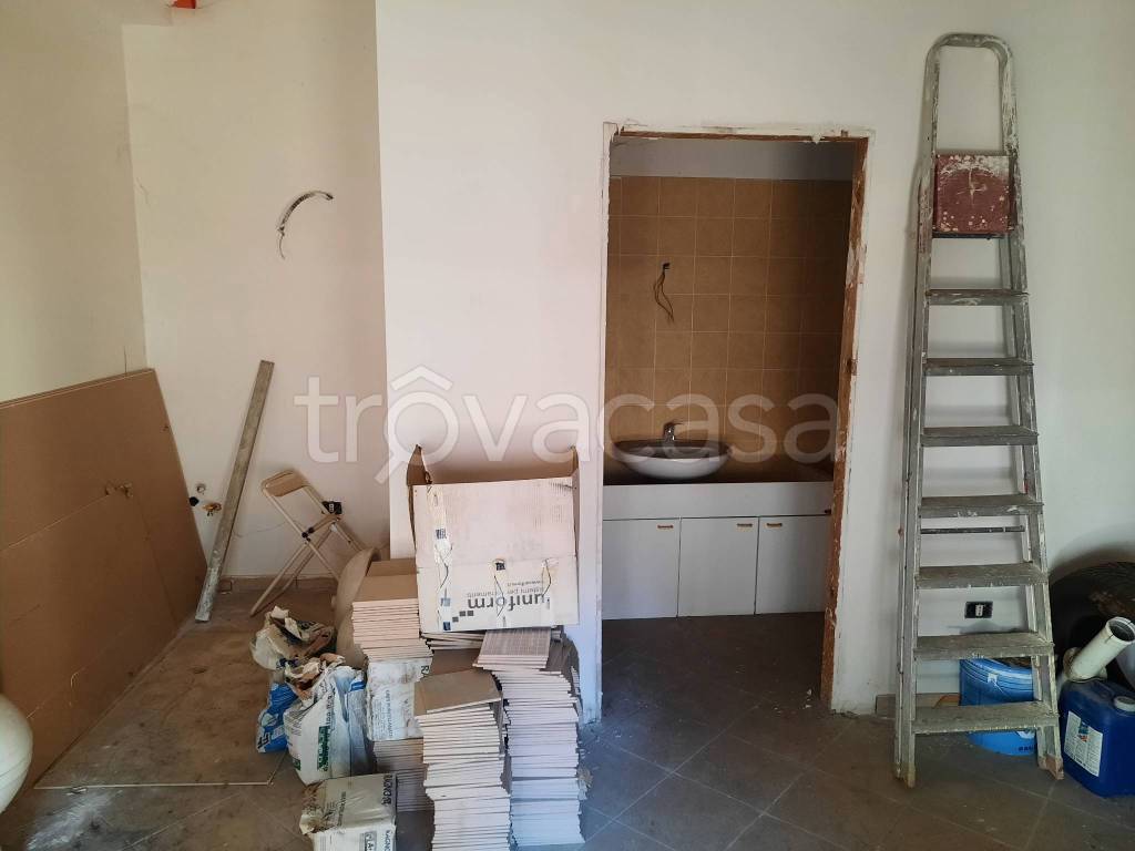 appartamento in vendita a Roma in zona Ponte di Nona