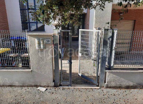 appartamento in vendita a Roma in zona Ponte di Nona