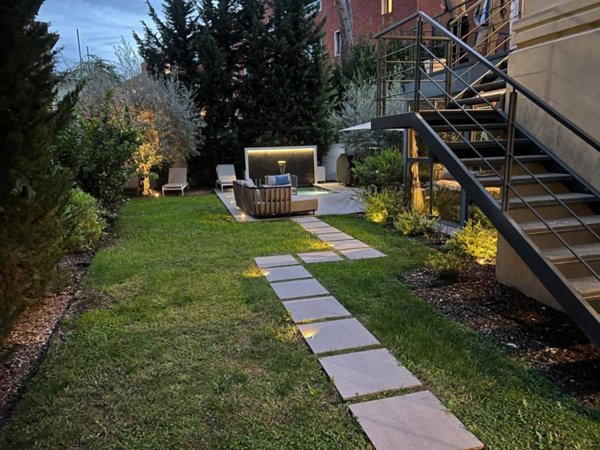 casa indipendente in vendita a Roma in zona Della Vittoria