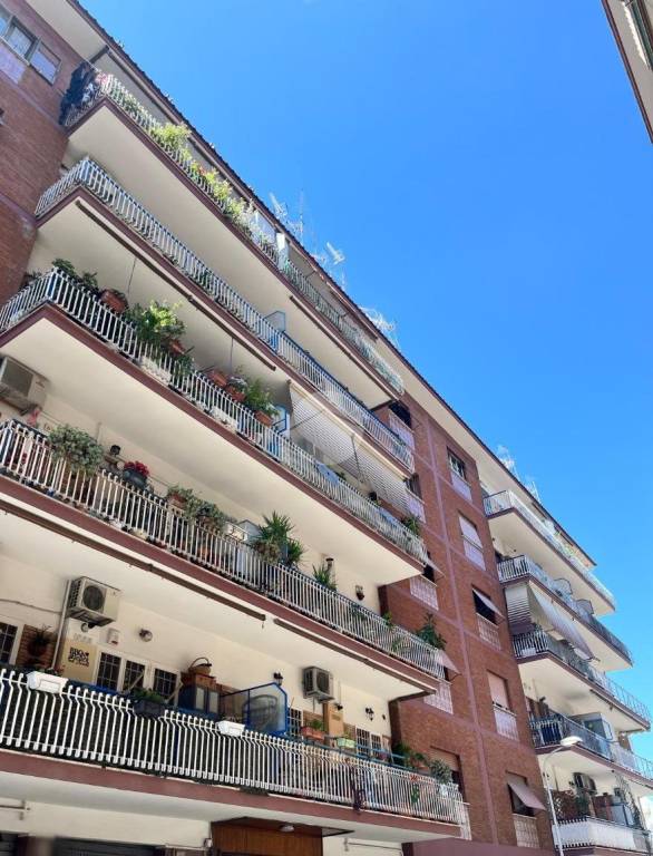 appartamento in vendita a Roma in zona Collatino