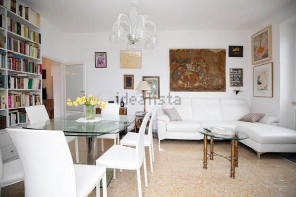 appartamento in vendita a Roma in zona Appio Latino