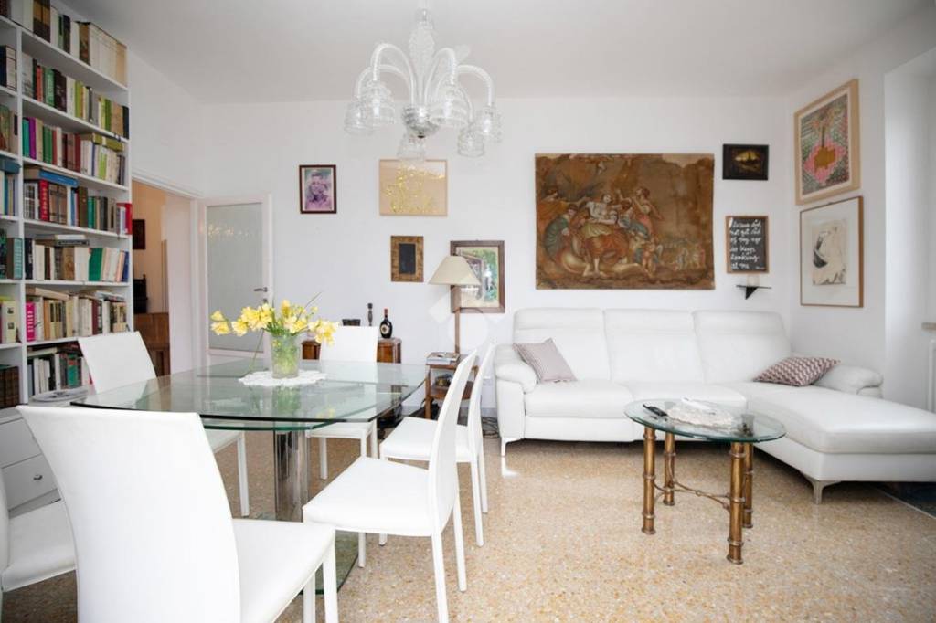 appartamento in vendita a Roma in zona Tuscolano
