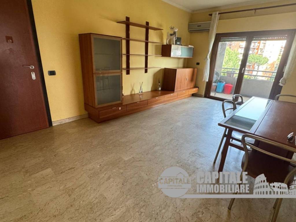appartamento in vendita a Roma in zona Torrino