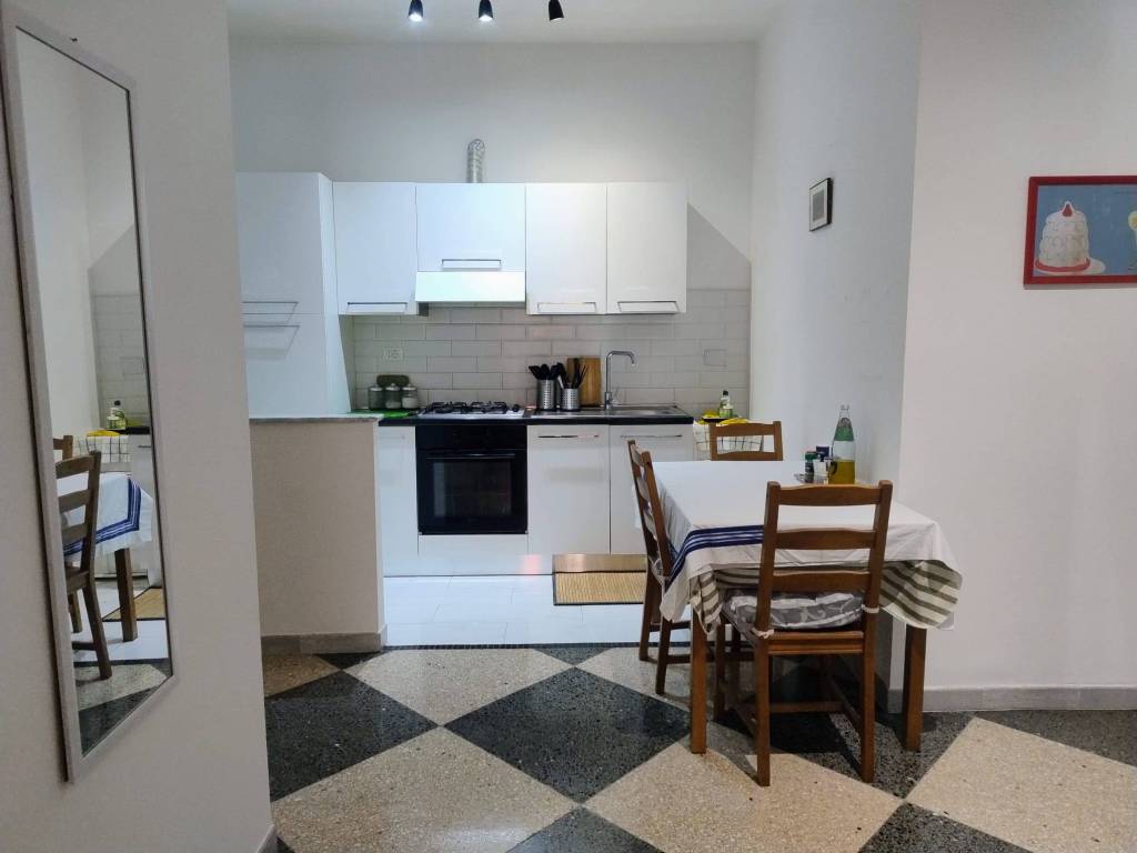 appartamento in vendita a Roma in zona Tuscolano