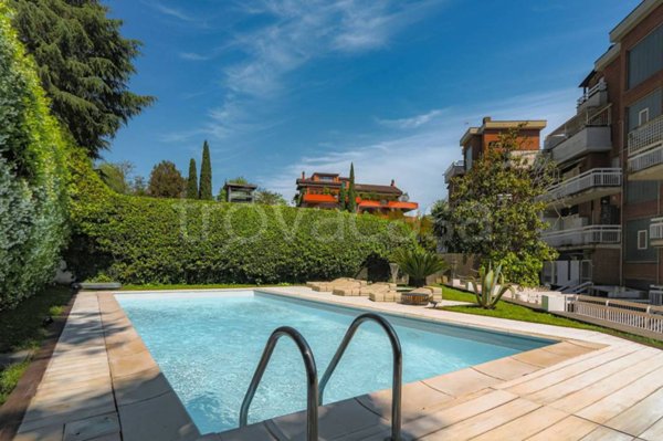 appartamento in vendita a Roma