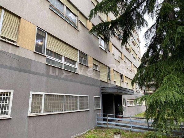 appartamento in vendita a Roma in zona Torrino
