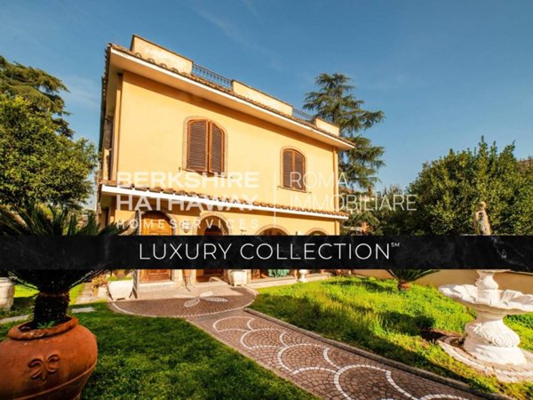 casa indipendente in vendita a Roma in zona Appio Pignatelli