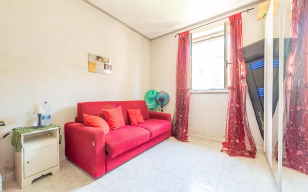 appartamento in vendita a Roma in zona Finocchio