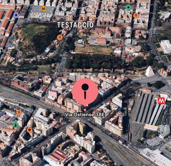 appartamento in vendita a Roma in zona Ostiense