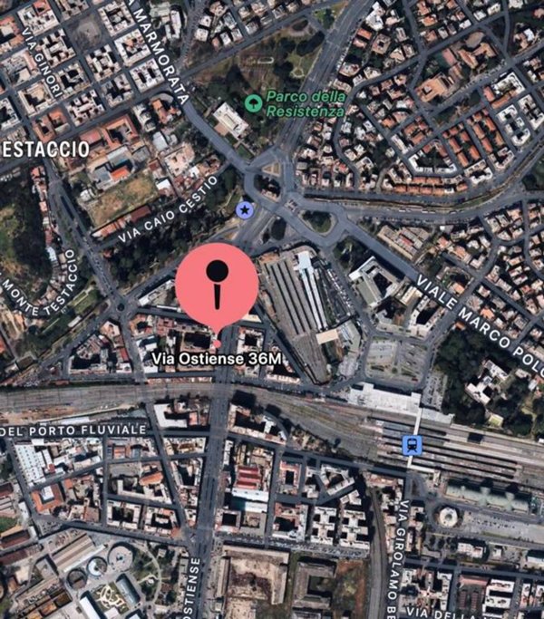 appartamento in vendita a Roma in zona Ostiense