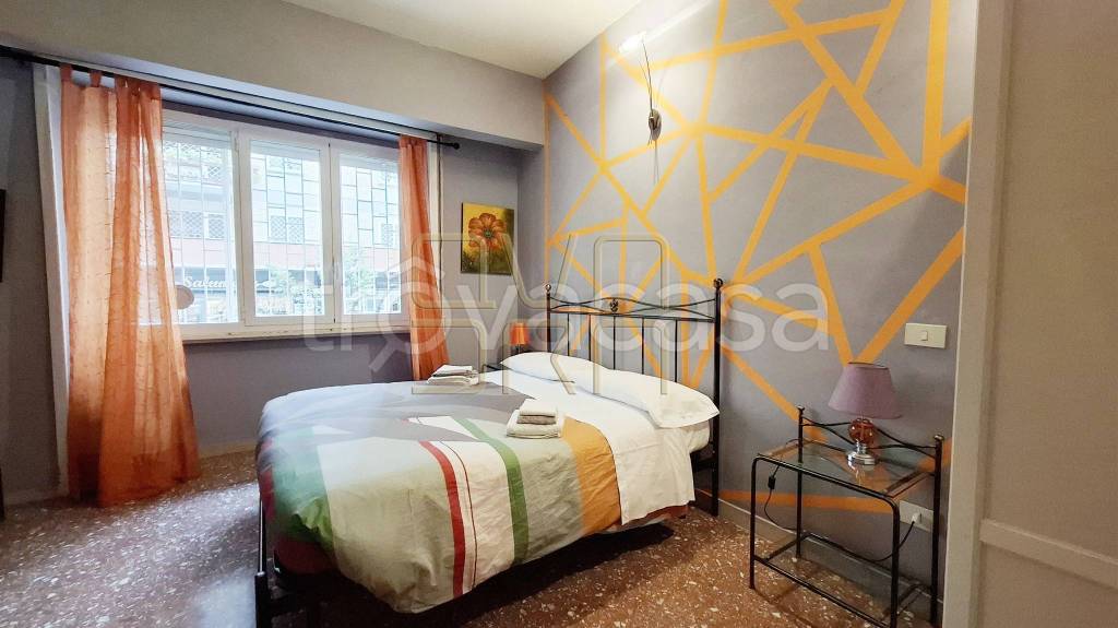 appartamento in vendita a Roma in zona Ostiense