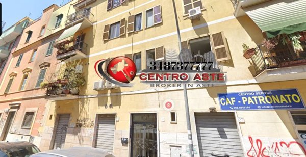 appartamento in vendita a Roma in zona Tuscolano