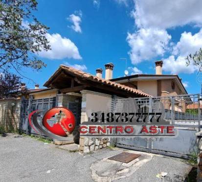 casa indipendente in vendita a Roma in zona Ponte di Nona
