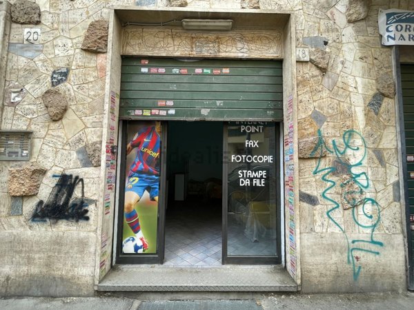 locale commerciale in vendita a Roma in zona Prenestino-Labicano