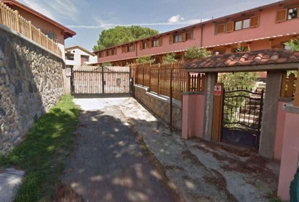appartamento in vendita a Roma in zona Settecamini