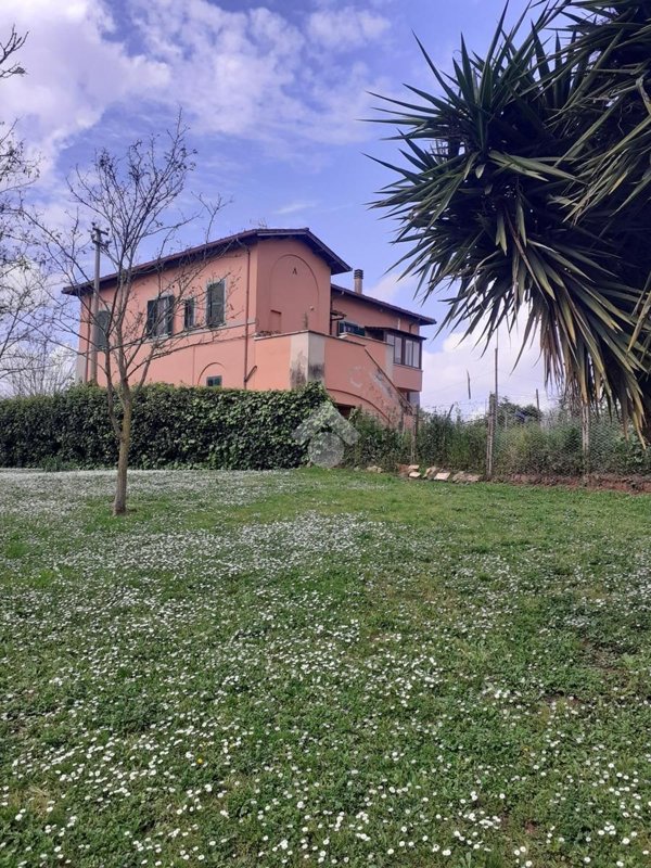 appartamento in vendita a Roma in zona Giuliano Dalmata