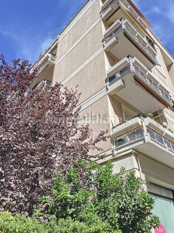 appartamento in vendita a Roma in zona Ostia