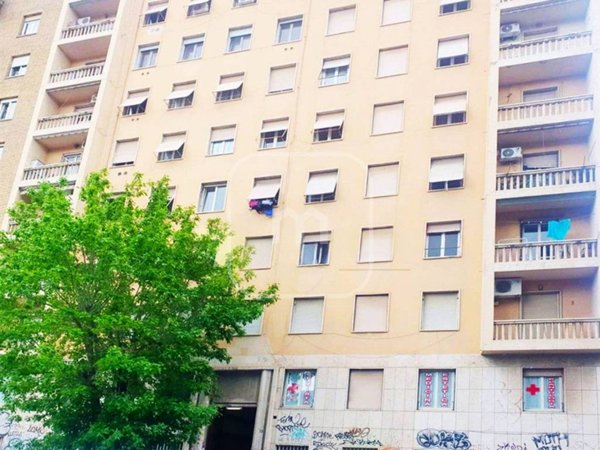 appartamento in vendita a Roma in zona Tuscolano