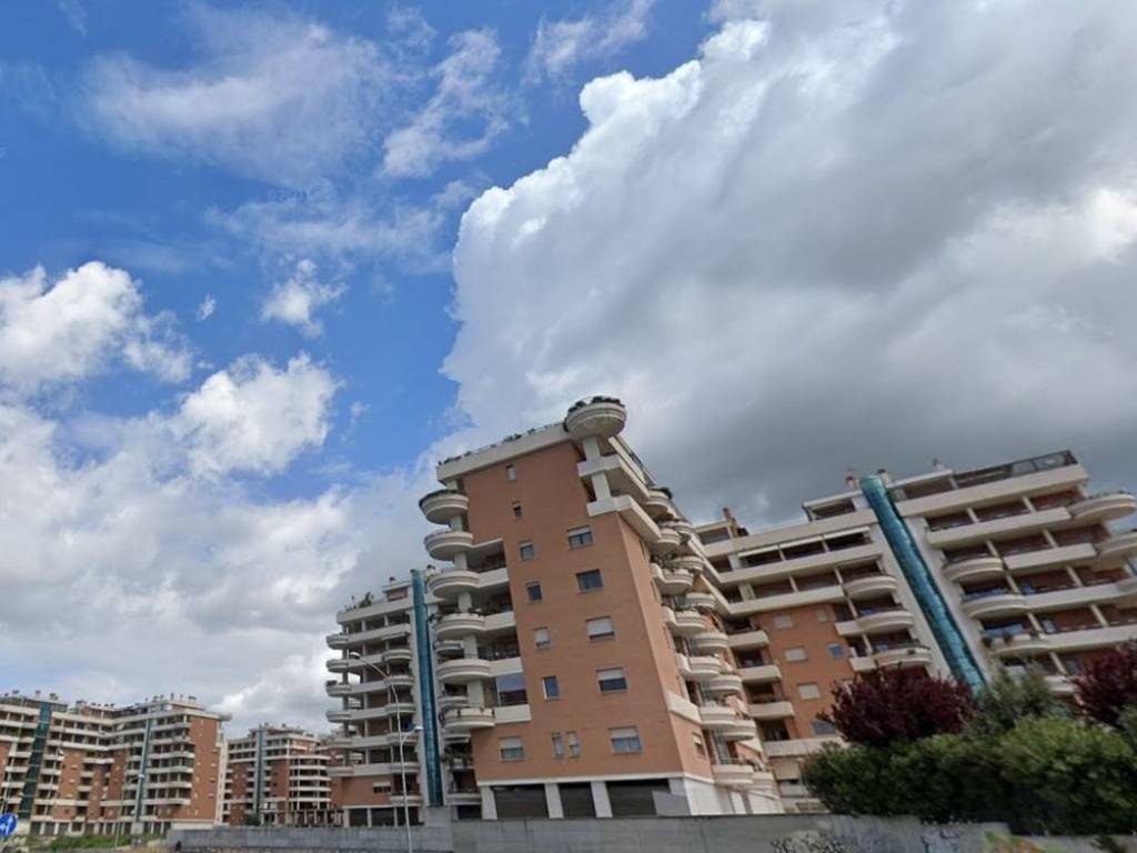 appartamento in vendita a Roma in zona Acilia