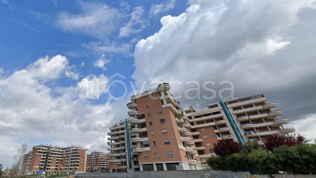 appartamento in vendita a Roma in zona Acilia