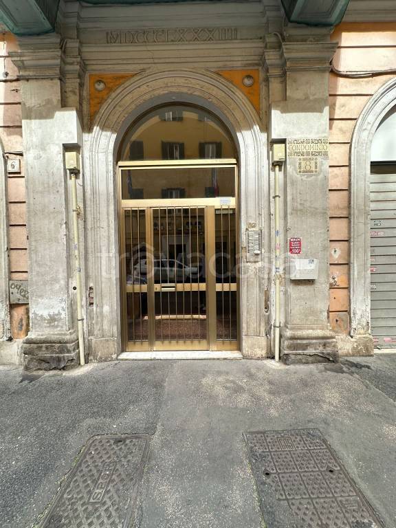 appartamento in vendita a Roma in zona Esquilino