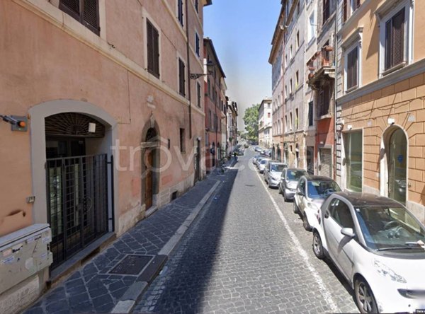monolocale in vendita a Roma in zona Rione di Ponte