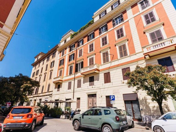 negozio in vendita a Roma in zona Salario