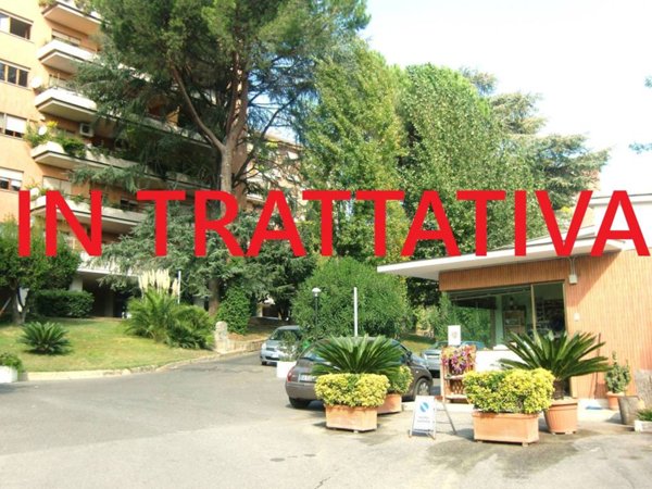 appartamento in vendita a Roma in zona Tor di Quinto