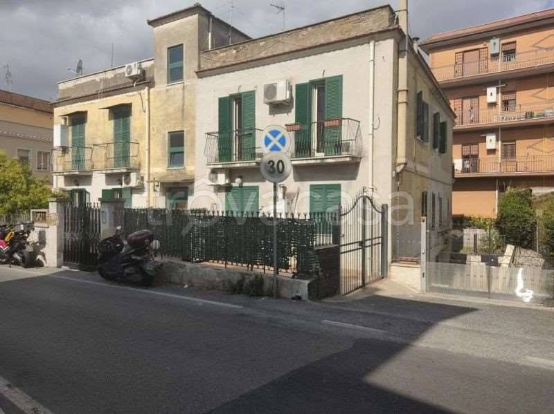 appartamento in vendita a Roma in zona Borghesiana