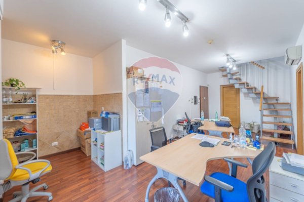 ufficio in vendita a Roma in zona Centro Storico