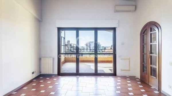 appartamento in vendita a Roma in zona Romanina