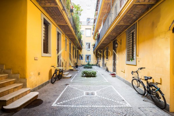 appartamento in vendita a Roma in zona Rione Regola