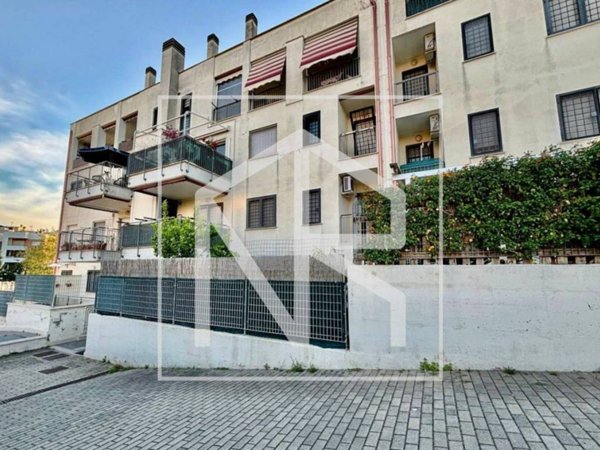 appartamento in vendita a Roma in zona Ponte di Nona