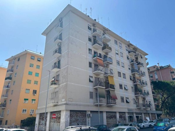 appartamento in vendita a Roma in zona Don Bosco