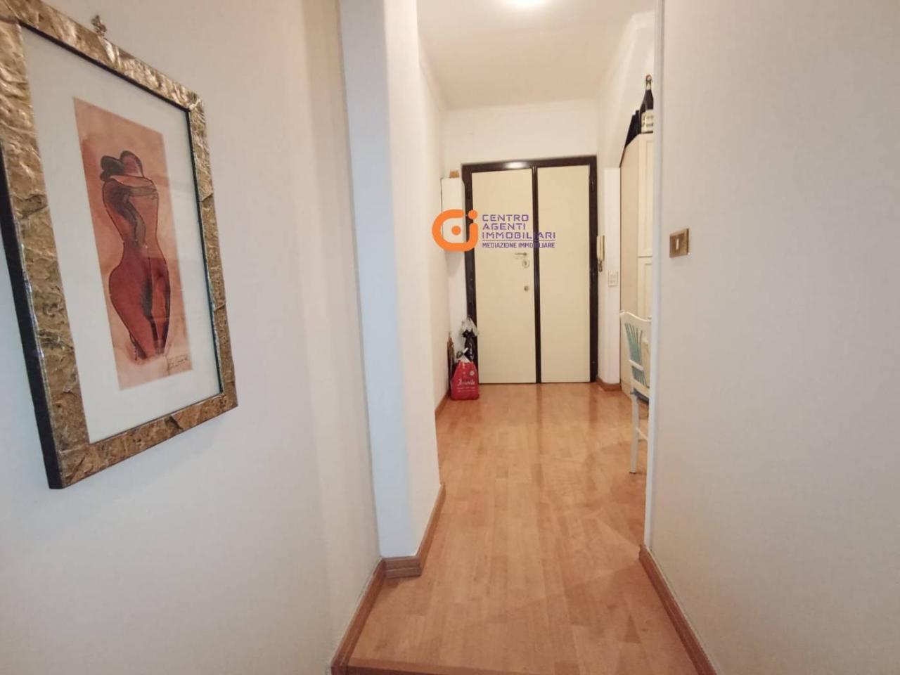 appartamento in vendita a Roma in zona Prenestino-Labicano