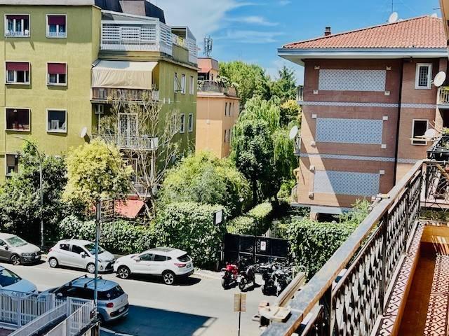 appartamento in vendita a Roma in zona Gianicolense