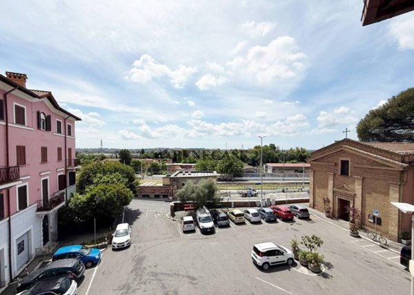 appartamento in vendita a Roma in zona Magliana Vecchia