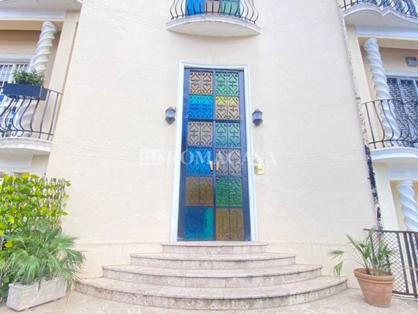 appartamento in vendita a Roma in zona Ostia